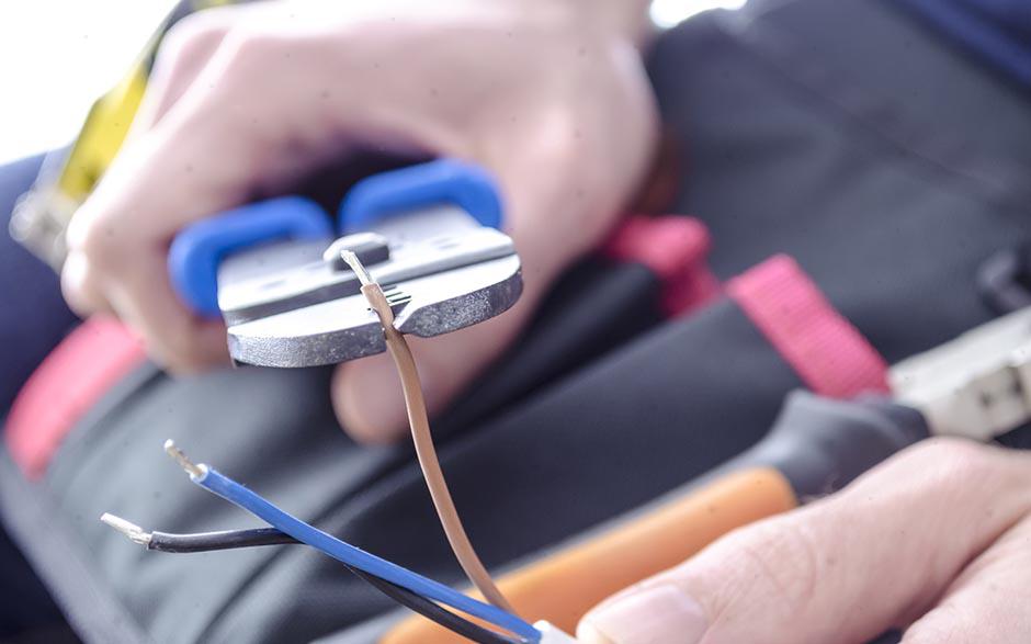 cherche électricien Nemours